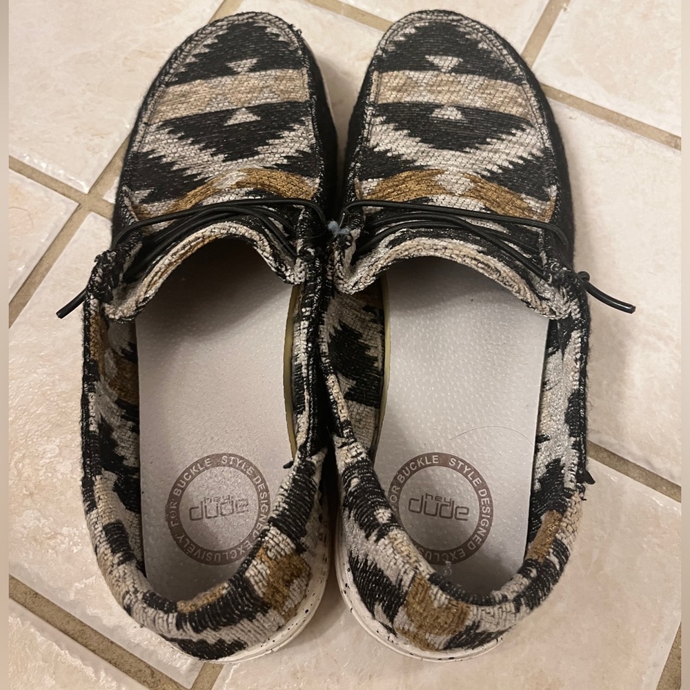 Hey Dudes - Aztec Print. Size 8.